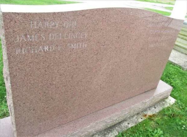 OMAR CEMETERY VETERANS OF ALL WARS MEMORIAL BACK