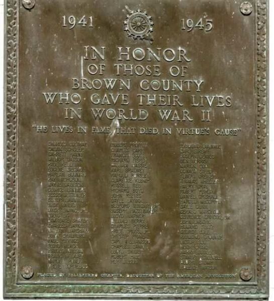 BROWN COUNTY WORLD WAR II SUPREME SACRIFICE MEMORIAL PLAQUE
