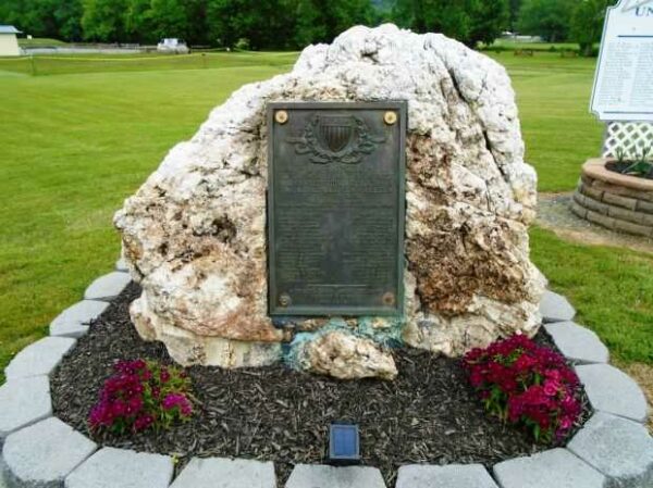 MYERS DISTRICT WORLD WAR MEMORIAL