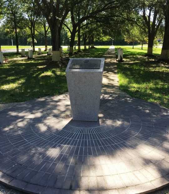 “SPIRIT OF CECIL FIELD” WAR MEMORIAL