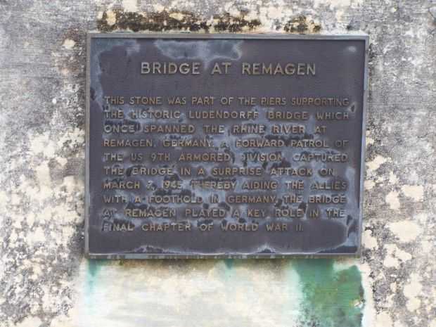 BRIDGE AT REMAGEN MEMORIAL STONE PLAQUE