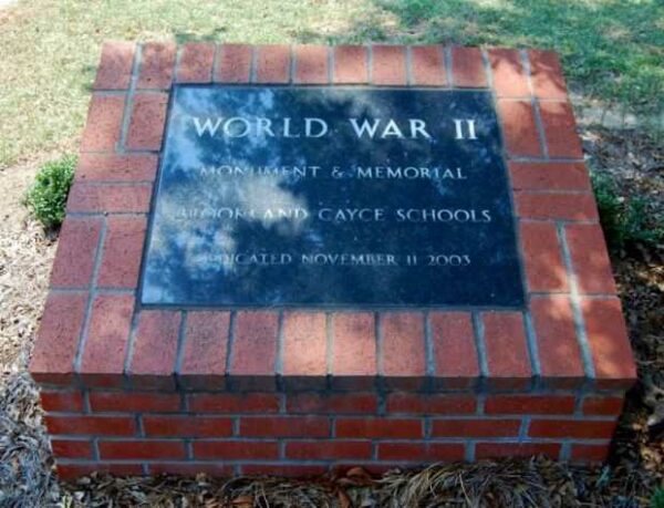 BROOKLAND CAYCE SCHOOLS WORLD WAR II MONUMENT & MEMORIAL TABLET