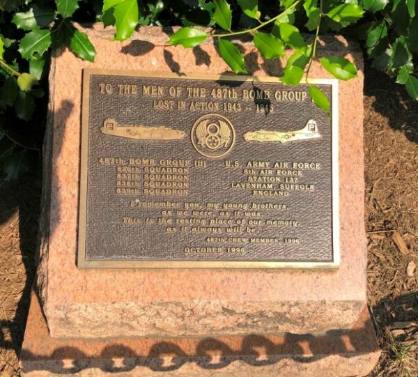 487TH BOMB GROUP (H) WAR MEMORIAL PLAQUE