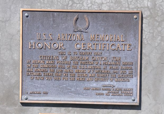 BINGHAM DISTRICT WORLD WAR II MEMORIAL PLAQUE D