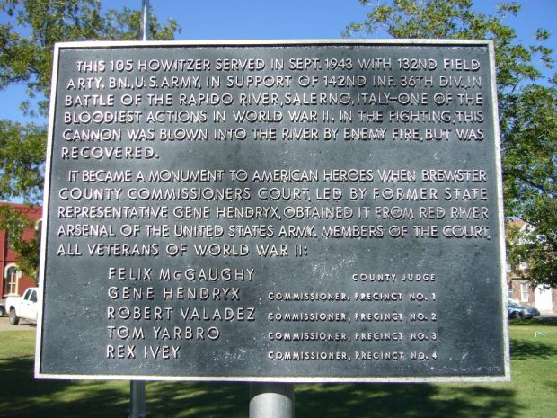 105 HOWITZER WAR MEMORIAL PLAQUE