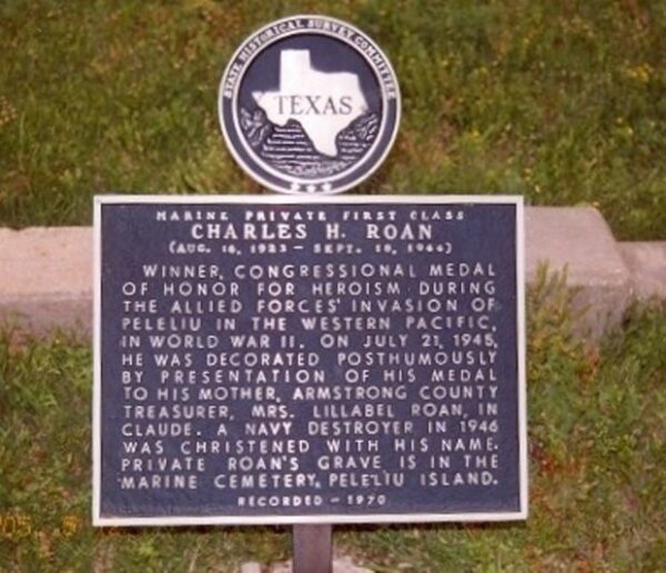 CHARLES H. ROAN MEDAL OF HONOR WAR MEMORIAL PLAQUE