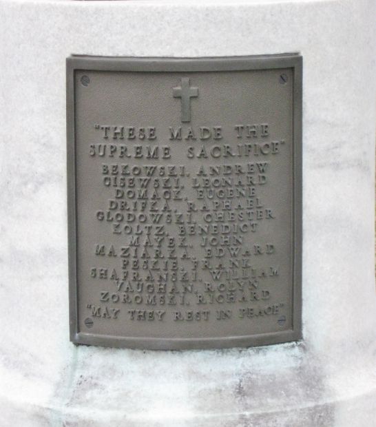 ST. STANISLAUS PARISH WORLD WAR II MEMORIAL PLAQUE A