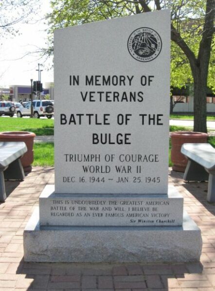 IN MEMORY OF VETERANS BATTLE OF THE BULGE WAR MEMORIAL