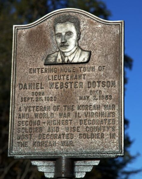 DANIEL WEBSTER DOTSON WAR MEMORIAL MARKER I