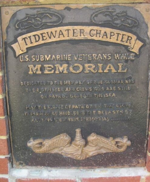 TIDEWATER CHAPTER U.S. SUBMARINE VETERANS WW II MEMORIAL PLAQUE A