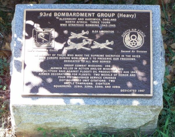 93RD BOMBARDMENT GROUP (HEAVY) WAR MEMORIAL TREE PLAQUE