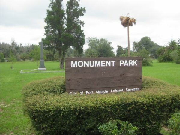 MONUMENT PARK MEMORIAL MARKER