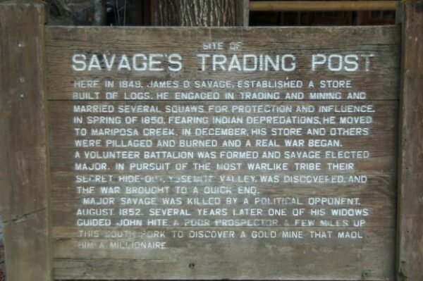 SAVAGE’S TRADING POST MEMORIAL MARKER