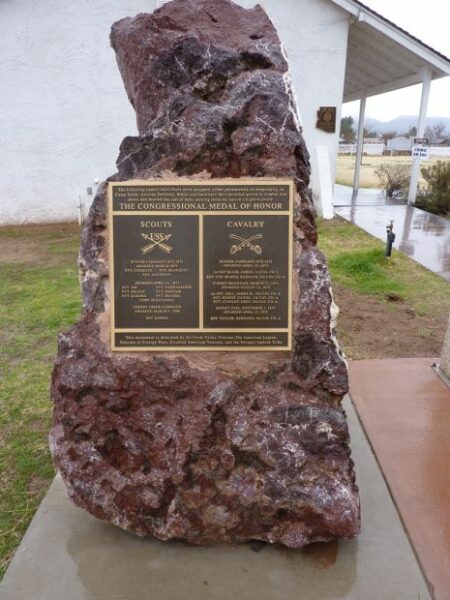 THE CONGRESSIONAL MEDAL OF HONOR APACHE CAMPAIGN MEMORIAL