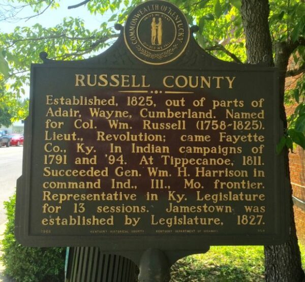 RUSSELL COUNTY WAR MEMORIAL MARKER