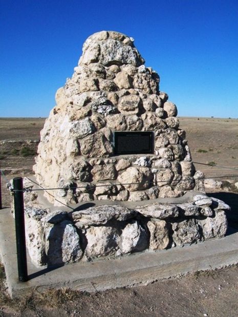 BATTLE CANYON, 1878 MEMORIAL
