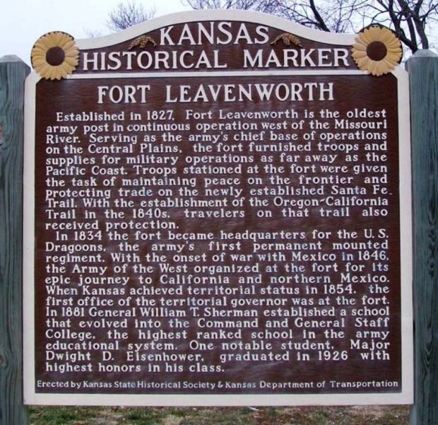 FORT LEAVENWORTH MEMORIAL MARKER