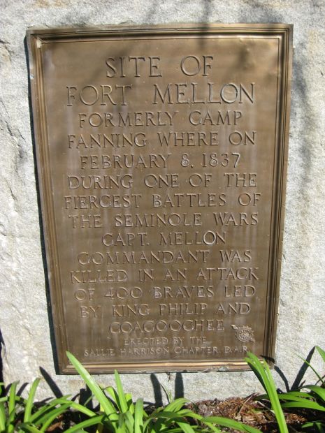 SITE OF FORT MELLON WAR MEMORIAL PLAQUE