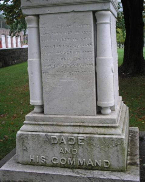 DADE AND HIS COMMAND WAR MEMORIAL STONE C