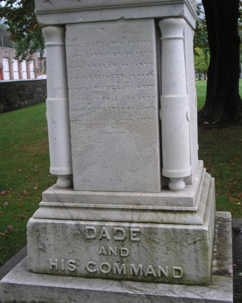 DADE AND HIS COMMAND WAR MEMORIAL STONE C