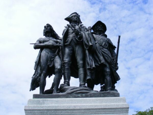 FALLEN TIMBERS BATTLE MONUMENT STATUES