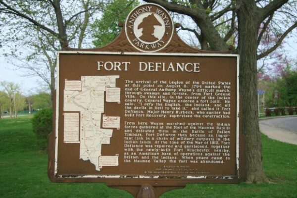 FORT DEFIANCE WAR MEMORIAL MARKER