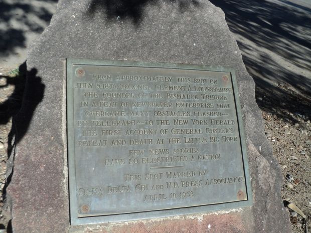 FIRST NEWS OF CUSTER’S DEATH MEMORIAL PLAQUE