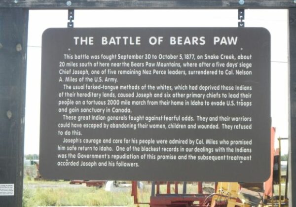 THE BATTLE OF BEARS PAW MEMORIAL MARKER