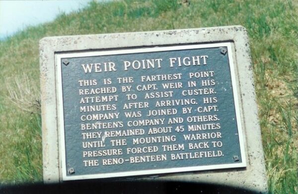 WEIR POINT FIGHT MEMORIAL PLAQUE