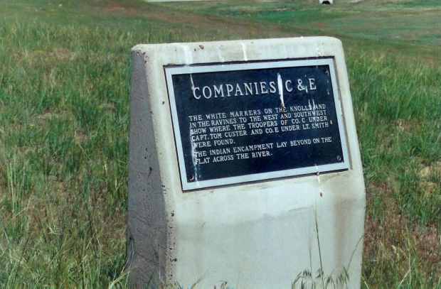 COMPANIES C & E MEMORIAL PLAQUE