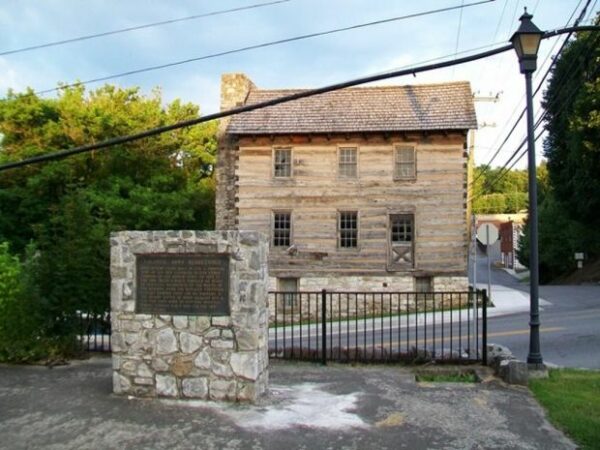 COLONIAL ARMY RENDEZVOUS MEMORIAL