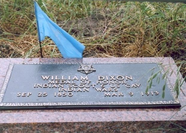 WILLIAM DIXON MEDAL OF HONOR WAR MEMORIAL GRAVESTONE