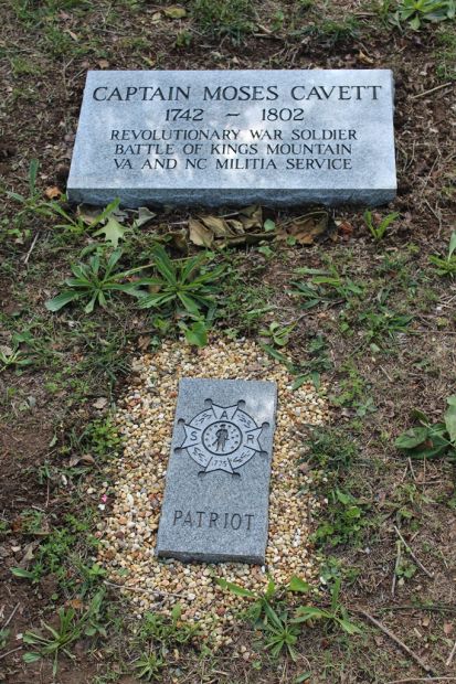 CAPTAIN MOSES CAVETT REVOLUTIONARY WAR SOLDIER MEMORIAL CEMETERY STONE