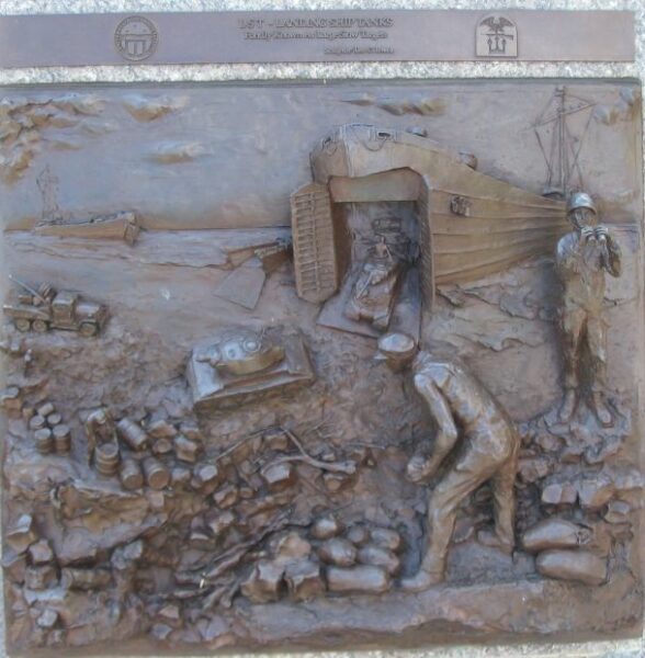 THE UNITED STATES NAVY MEMORIAL BAS-RELIEF Z