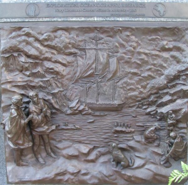 THE UNITED STATES NAVY MEMORIAL BAS-RELIEF T