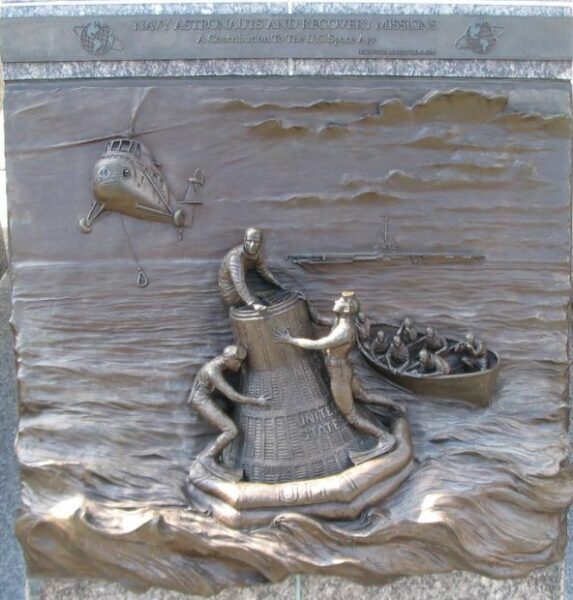 THE UNITED STATES NAVY MEMORIAL BAS-RELIEF Q