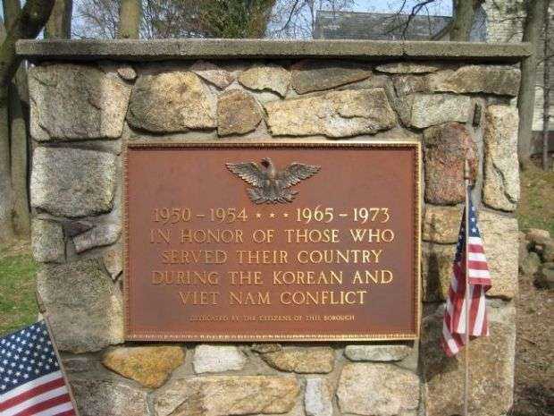 HAMPTON KOREAN AND VIETNAM WAR MEMORIAL