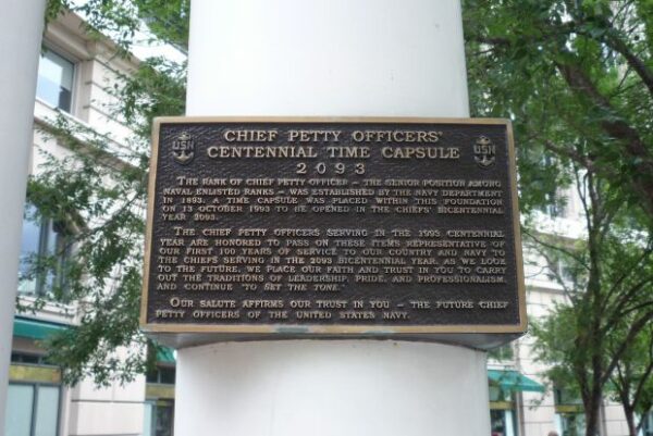 CHIEF PETTY OFFICERS CENTENNIAL TIME CAPSULE MEMORIAL PLAQUE