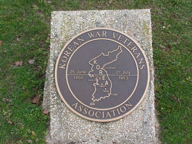 KOREAN WAR VETERANS ASSOCIATION WAR MEMORIAL PLAQUE