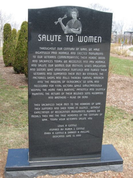SALUTE TO WOMEN WAR MEMORIAL