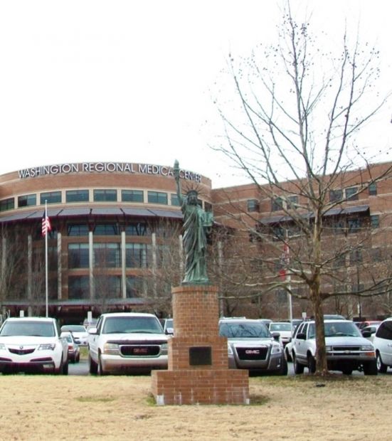 FAYETTEVILLE REPLICA OF THE STATUE OF LIBERTY MEMORIAL