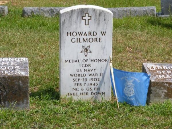 HOWARD W GILMORE MEDAL OF HONOR WARE MEMORIAL GRAVESTONE FRONT