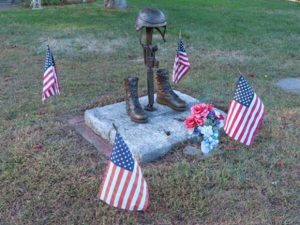 TOWN OF SPRAGUE BATTLEFIELD CROSS MEMORIAL