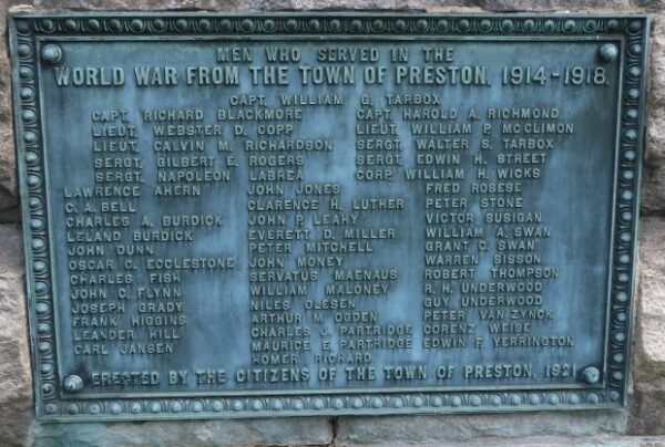 PRESTON CIVIL WAR AND WORLD WAR MEMORIAL PLAQUE