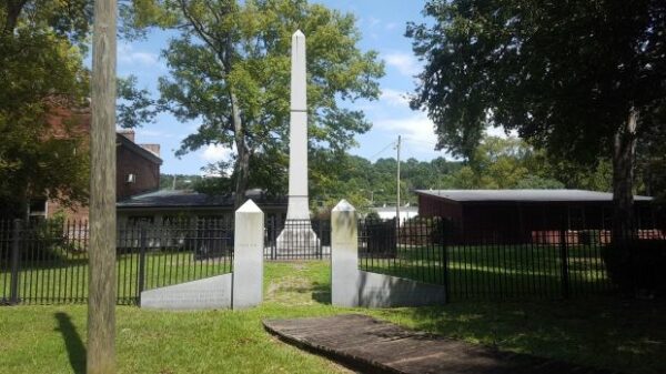 CROMMELIN WAR MEMORIAL