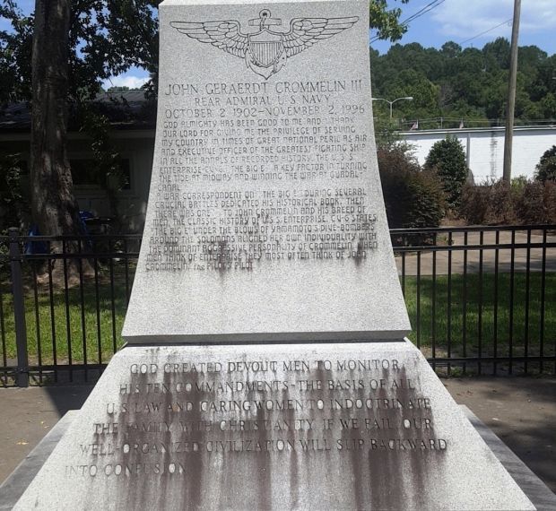 CROMMELIN WAR MEMORIAL STONE D