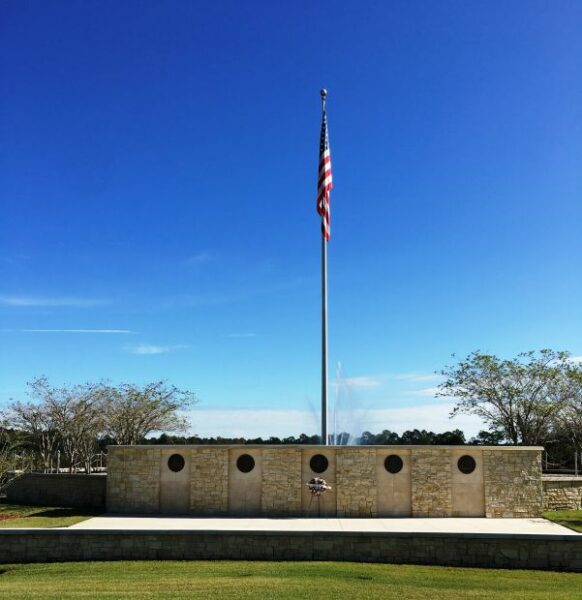 JACKSONVILLE NATIONAL CEMETERY WALL OF FAME MEMORIAL