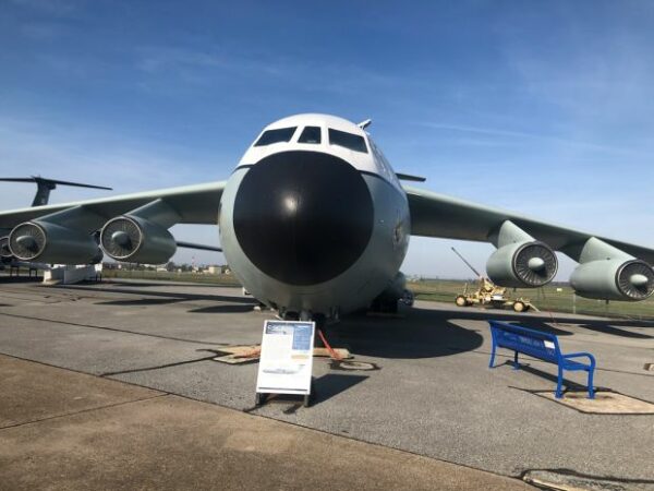 C-141A STARLIFTER WAR MEMORIAL AIRCRAFT