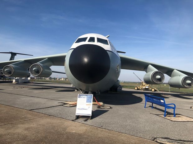 C-141A STARLIFTER WAR MEMORIAL AIRCRAFT