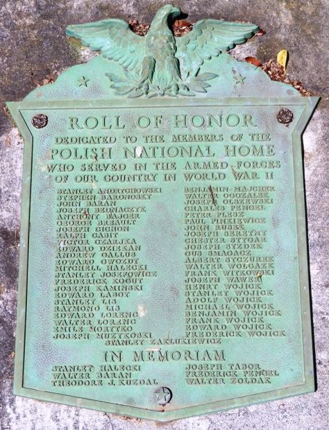 POLISH NATIONAL HOME WORLD WAR II MEMORIAL PLAQUE